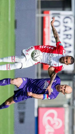 吴艳妮的成 吴艳妮的成